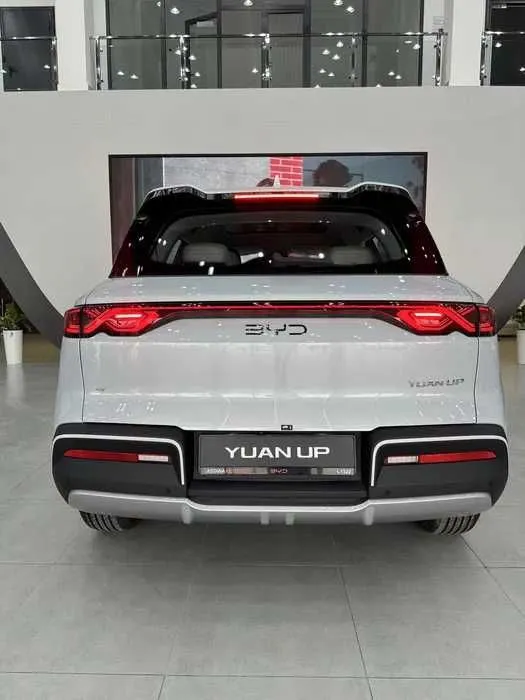 BYD Yuan Up – Zamonaviy Elektr Krossover, Yangi! 401 km yuradi! — фото 1