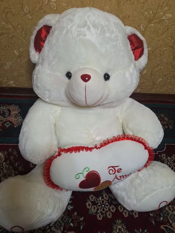 Oq ayiq sifati alo