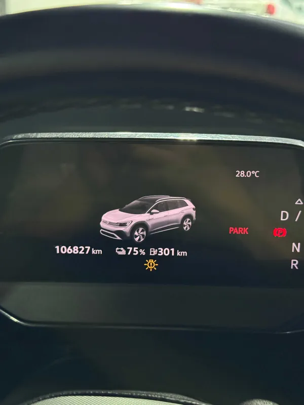 Sotiladi: Volkswagen ID.6 Pure+ 4