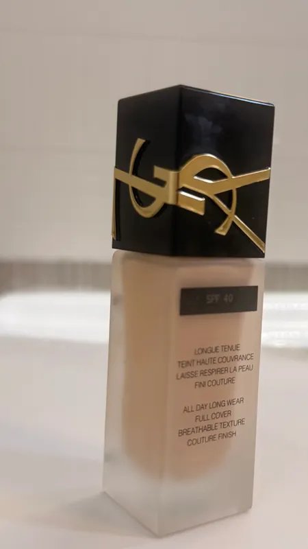 Ysl tonalka all hours foundation Ysl tonalka all hours foundation