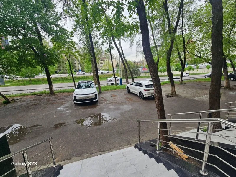 Аренда ОФИС 1-линия ор-р Новза Метро 76м2, 60м2 — фото 1