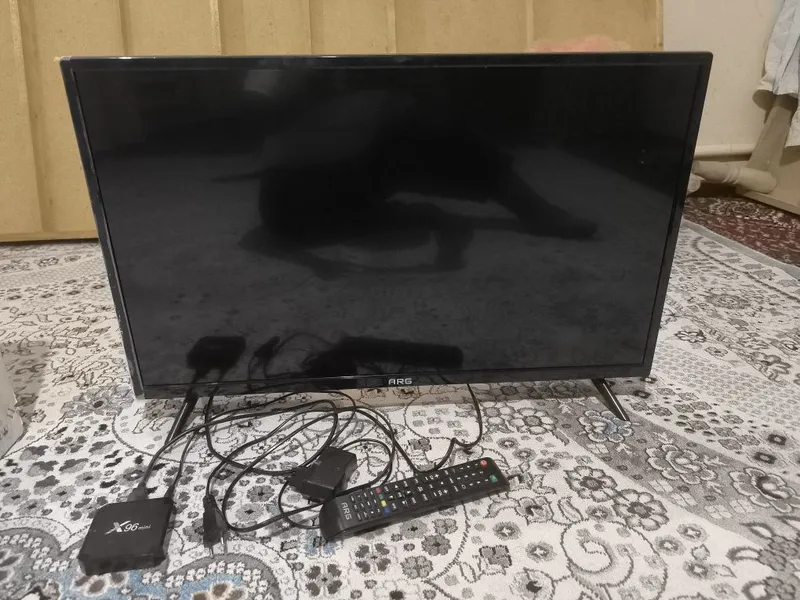 ARG 32 LED televizor + X96 Mini Smart TV pristavka / Holati a'lo