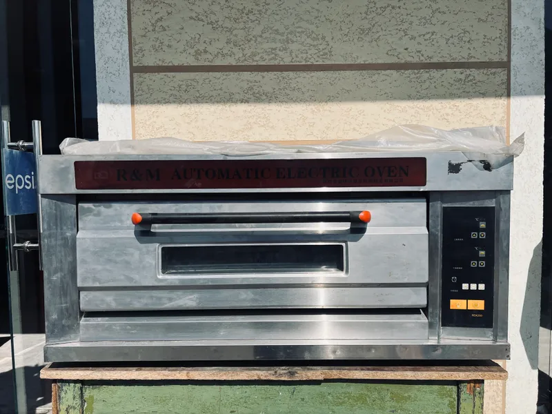 R&M Electronik oven
