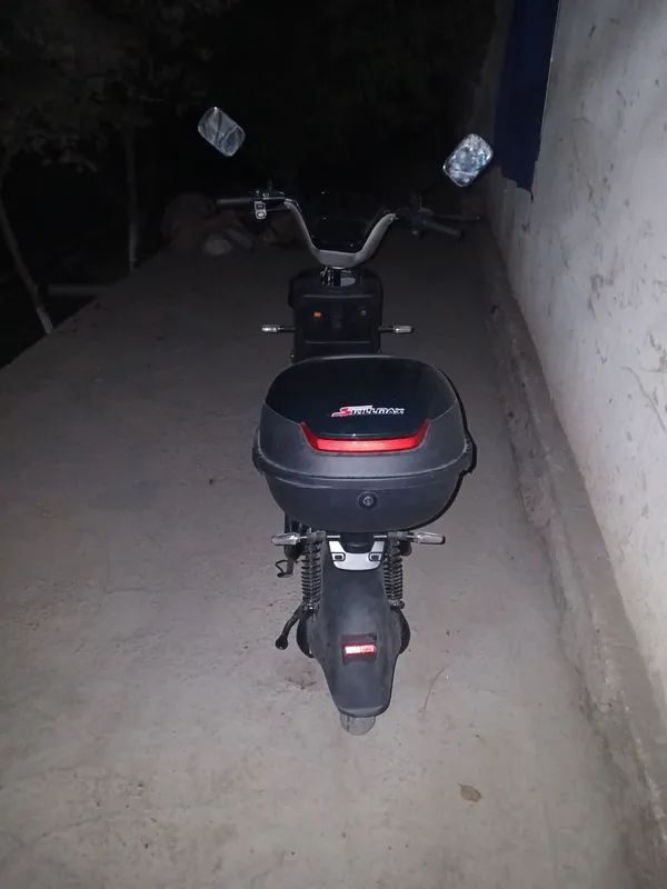 Skuter sotiladi yangi 3 kun buldi srochni pul kerakligi uchun — фото 1 Skuter sotiladi yangi 3 kun buldi srochni pul kerakligi uchun — фото 1