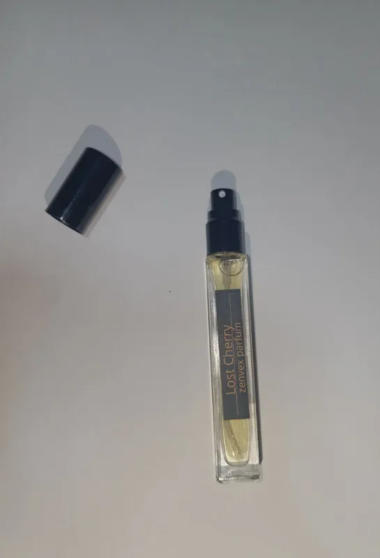 Zenvex parfumdan LOST CHERRY atiri 10 ml flakonda
