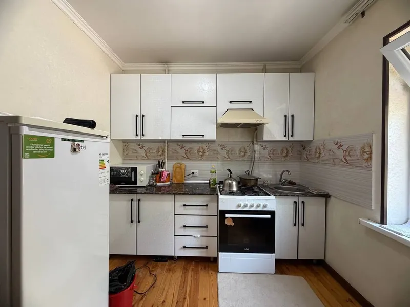 Продаётся квартира на гаспиталке улица нукус 3