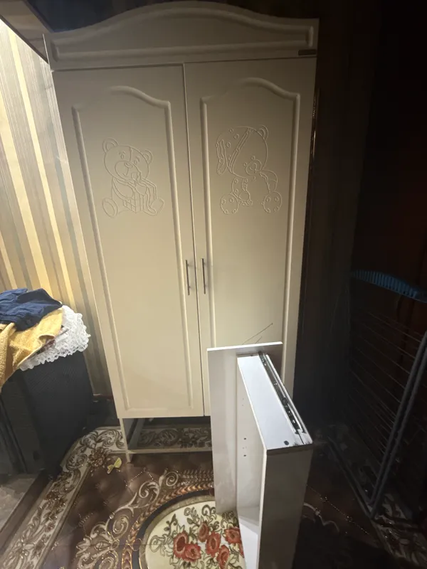 детский шкаф отдам за 200.000