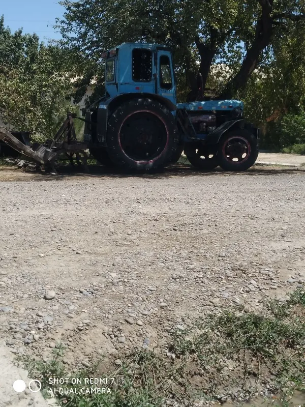 Traktor T-28 sotiladi
