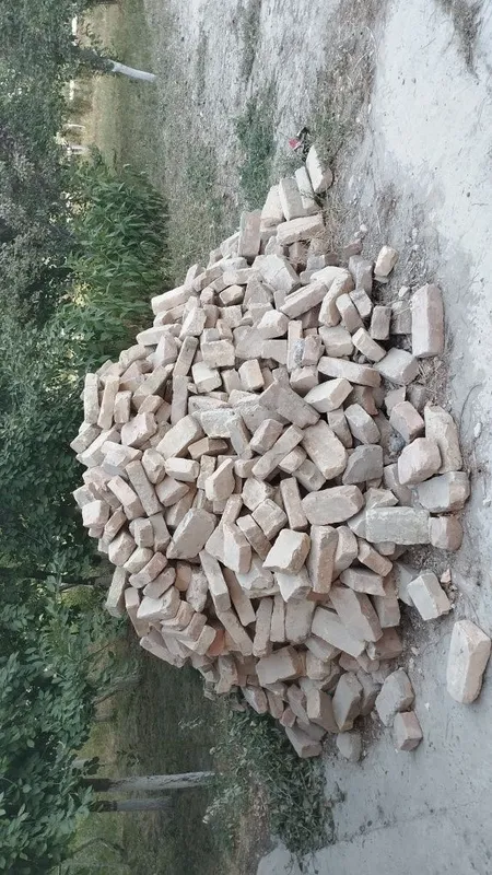 Продоются кирпичи
