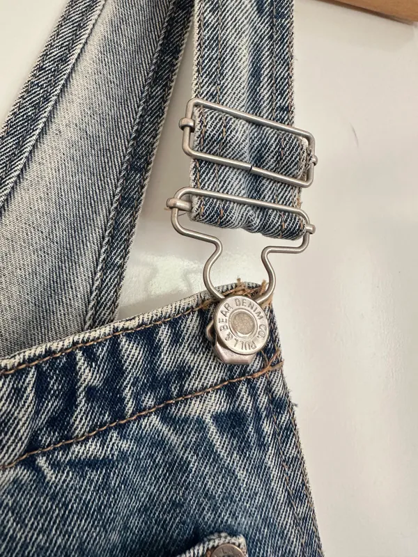 Женский джинсовый комбинезон от бренда Pull&Bear 6 Женский джинсовый комбинезон от бренда Pull&Bear 6