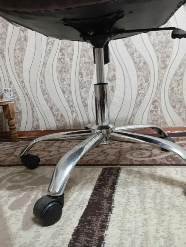 кресло офисное большое — фото 3