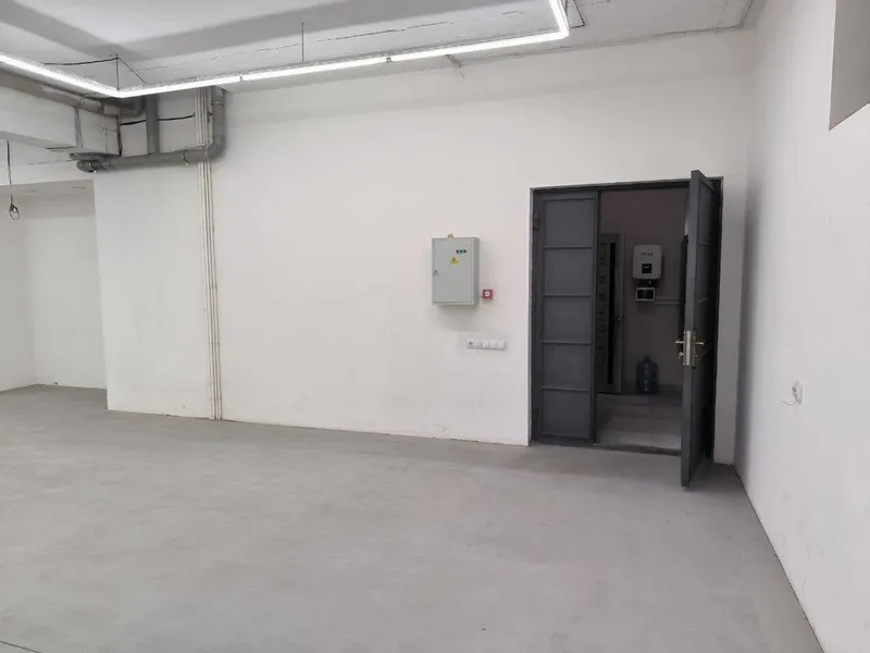 Сдается в аренду подвал 170 м2 нового здания на Сагбан, парк Победы. 5 Сдается в аренду подвал 170 м2 нового здания на Сагбан, парк Победы. 5