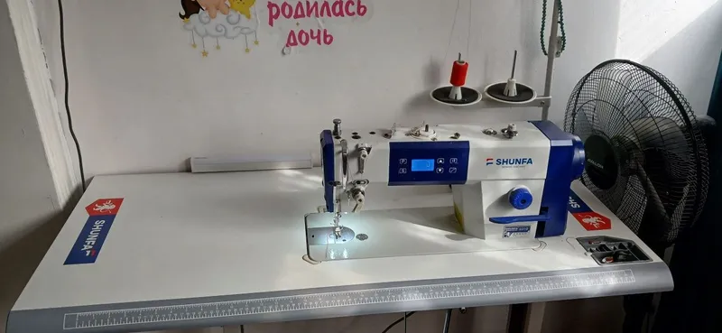 Продается швейная машинка