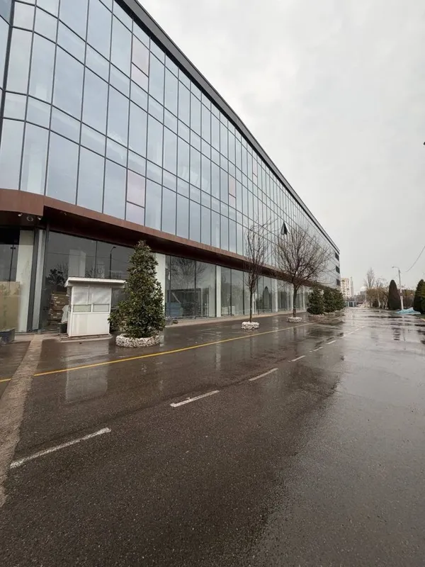 Улица Амир Темура Ориентир Хотира Майдони Продается Нежилой — фото 1