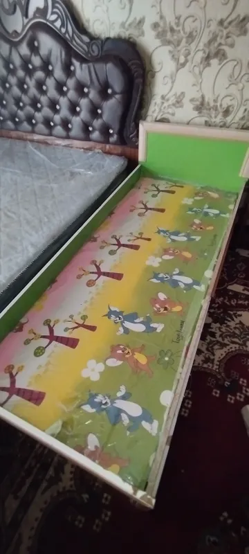 Спальный мебельный комплект 8