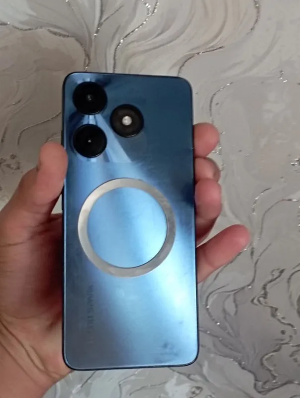 model Tecno Spark 10
