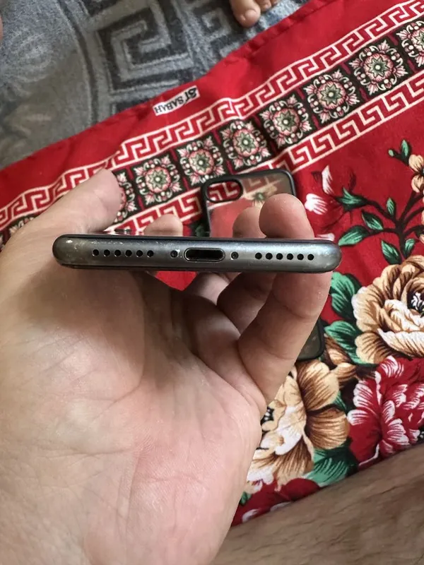 Iphone 8 64 tali 7