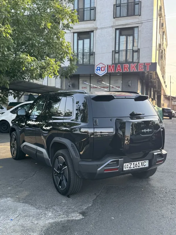 Leopard 3 2025 Full 1 Leopard 3 2025 Full 1