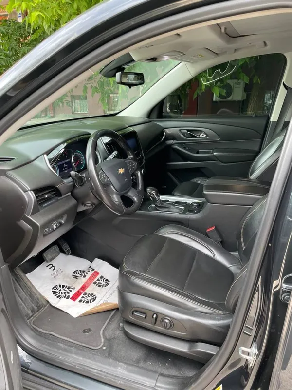 Продам Chevrolet Traverse 2021