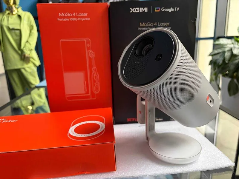 Портативный лазерный проектор XGIMI MoGo 4 Laser. 1