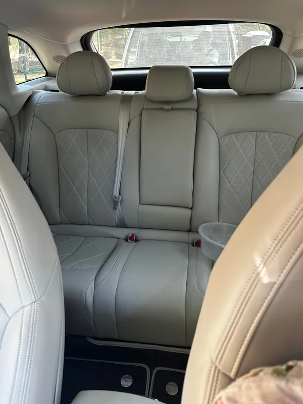Leapmotor c11 гибрид фулл 3 Leapmotor c11 гибрид фулл 3