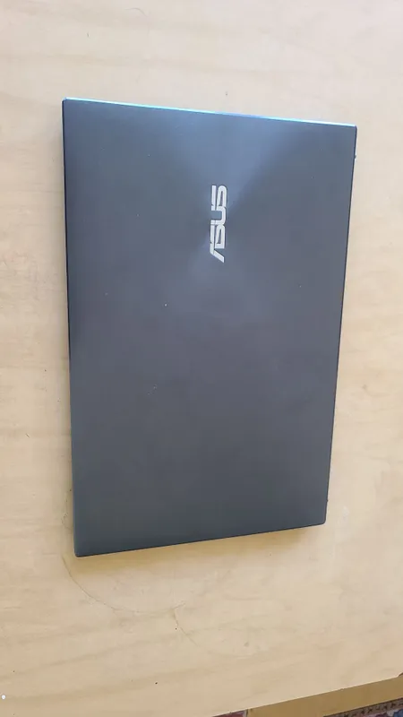 ASUS ZenBook 13 UX325E — atigi bir zaryad qilingan 2 ASUS ZenBook 13 UX325E — atigi bir zaryad qilingan 2