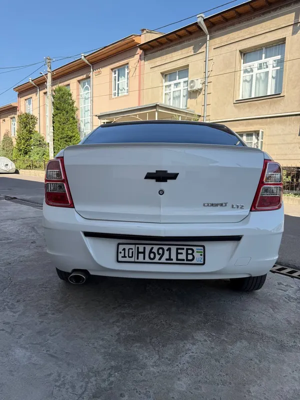Chevrolet Cobalt 2022 год, автомат 1