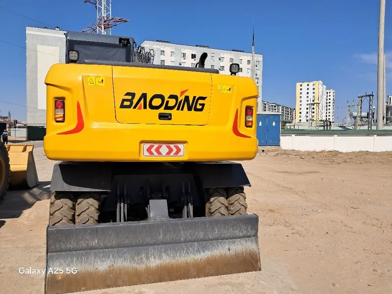 Ekskavator 135 talik 1 Ekskavator 135 talik 1