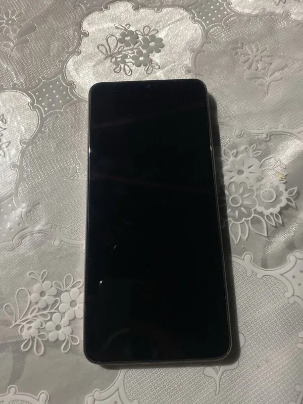 Vivo Y 04 smartfon 5 Vivo Y 04 smartfon 5