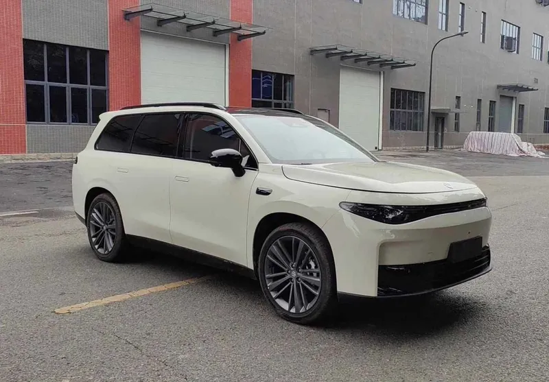 Leapmotor C16 naxt va rassrochkaga