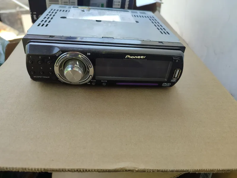 Продаётся магнитола Pioneer