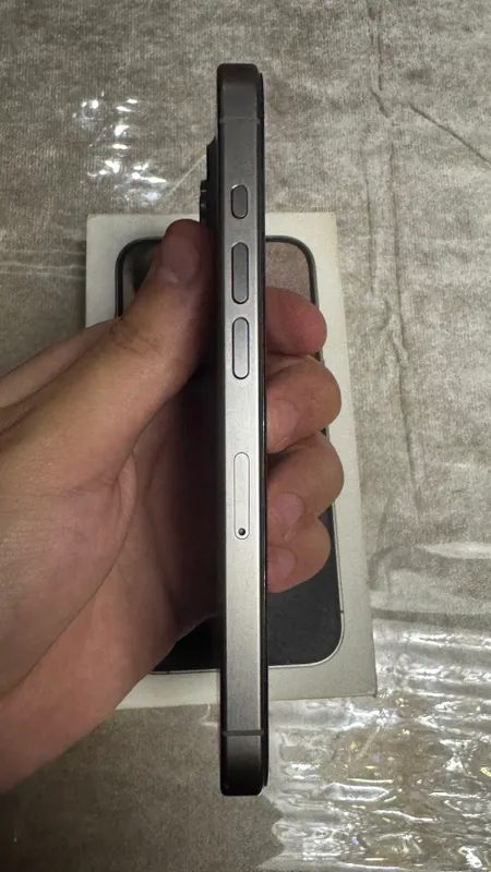 iPhone 15 Pro 256 ГБ, титан, две SIM-карты 2 iPhone 15 Pro 256 ГБ, титан, две SIM-карты 2