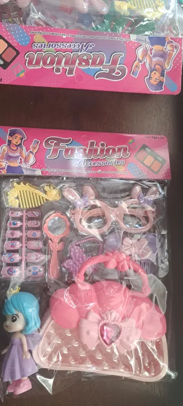 fashion accessories