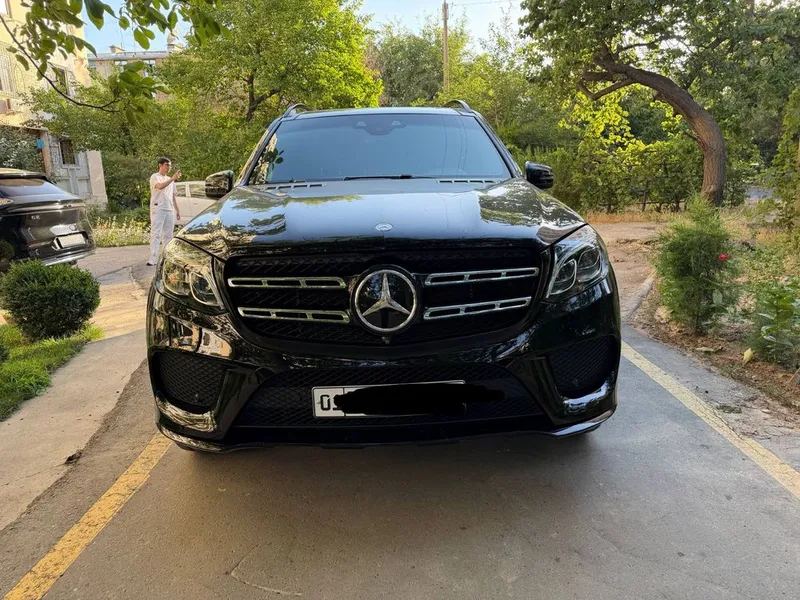 Mercedes benz GLS 500 4 matic 7 Mercedes benz GLS 500 4 matic 7