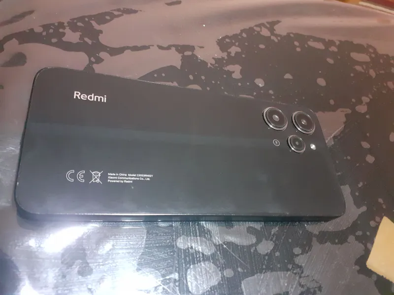 Redmi 12 8/256, телефон ещё новый, без дефектов и недостатков 1