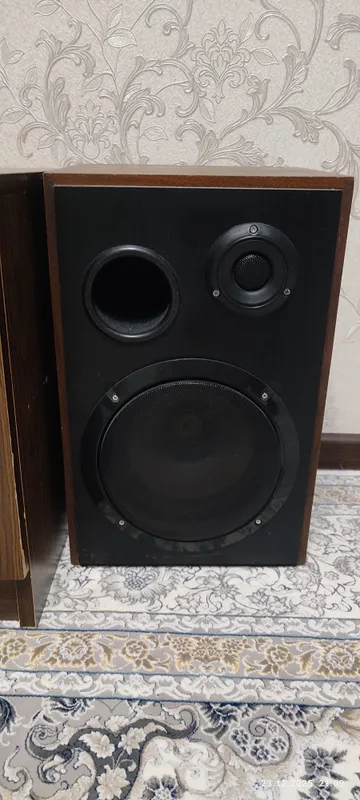 Продам колонки 2 штуки