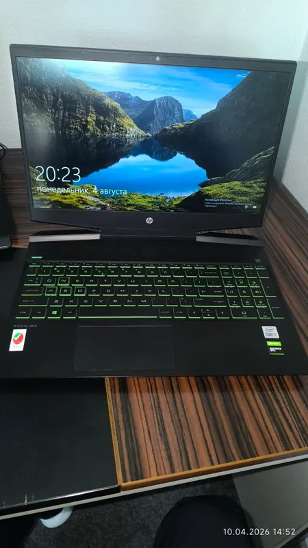 notebook. hp pavilion Core 7 10 gen 1