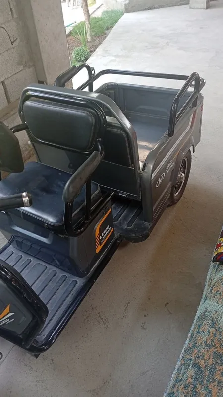 Skuter sotiladi srochni 3 Skuter sotiladi srochni 3