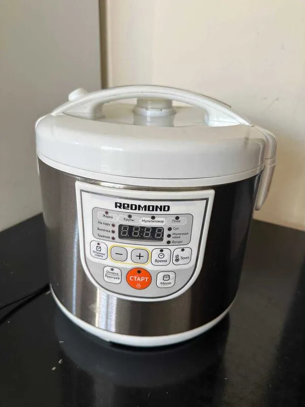 Продам мультиварку Продам мультиварку