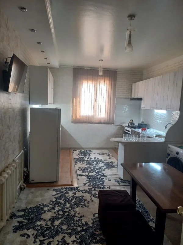 Yevroremontli, mebel va balkonga ega 3 xonali kvartira sotiladi 7