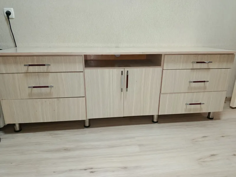 продам тумба под ТВ — фото 1