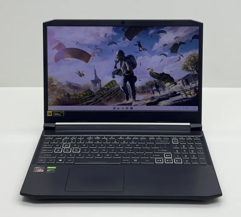 Noutbook sotiladi Aser Nitro gaming 1