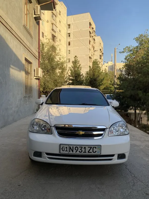 Продаётся Lacetti 1 Продаётся Lacetti 1
