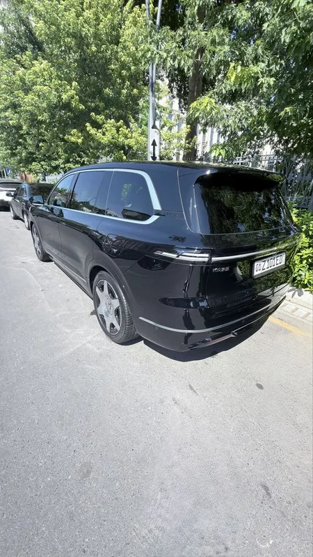 Deepal S09 full - 4WD 300km 2 Deepal S09 full - 4WD 300km 2