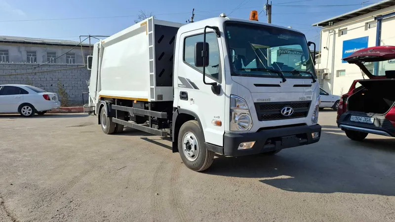 Мусоровоз 8 куб HYUNDAI наличии есть — фото 2 Мусоровоз 8 куб HYUNDAI наличии есть — фото 2