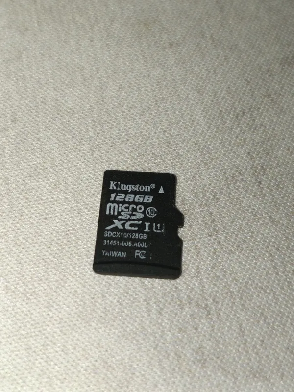 fleshka 128gb 1 fleshka 128gb 1