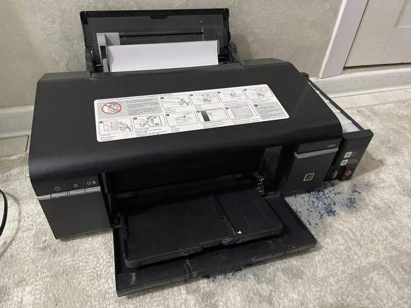 Продам цветной принтер Epson L800 — фото 1