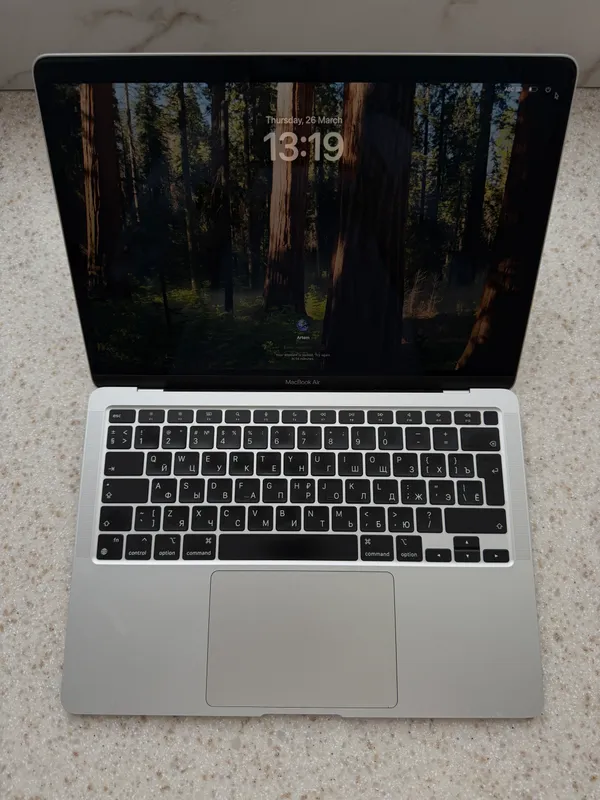 MacBook Air M1 13-inch 16/256 2 MacBook Air M1 13-inch 16/256 2