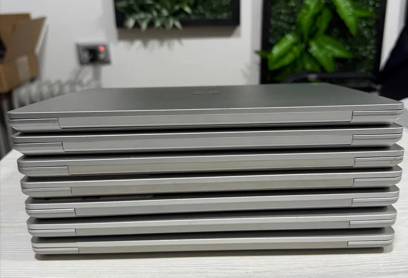 Microsoft Surface Go 12.5 Сенсор I5-1035G1 16/256 7 Microsoft Surface Go 12.5 Сенсор I5-1035G1 16/256 7