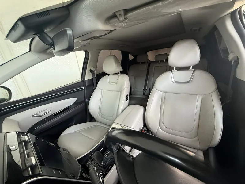 Hyundai Tucson High Tech, модель 2022 года 5 Hyundai Tucson High Tech, модель 2022 года 5